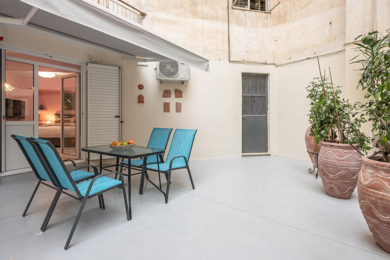 Apartmán The Courtyard Oasis Atény Exteriér fotografie